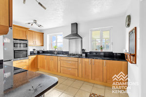 Photo 21- click for photo gallery